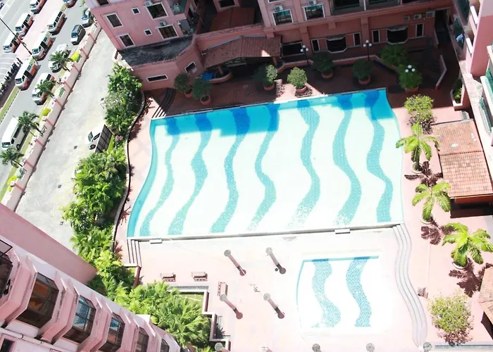Homestay Marina Court