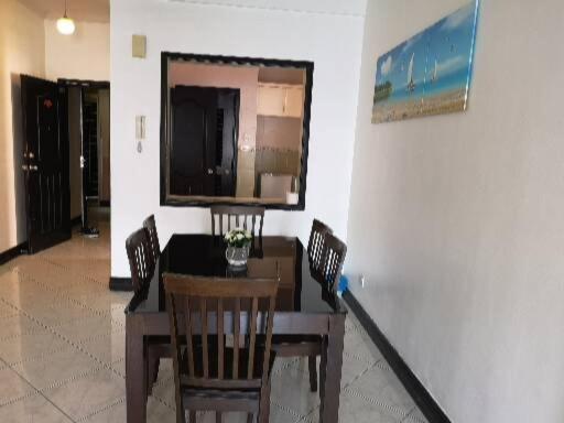 Marina Court Apartment *