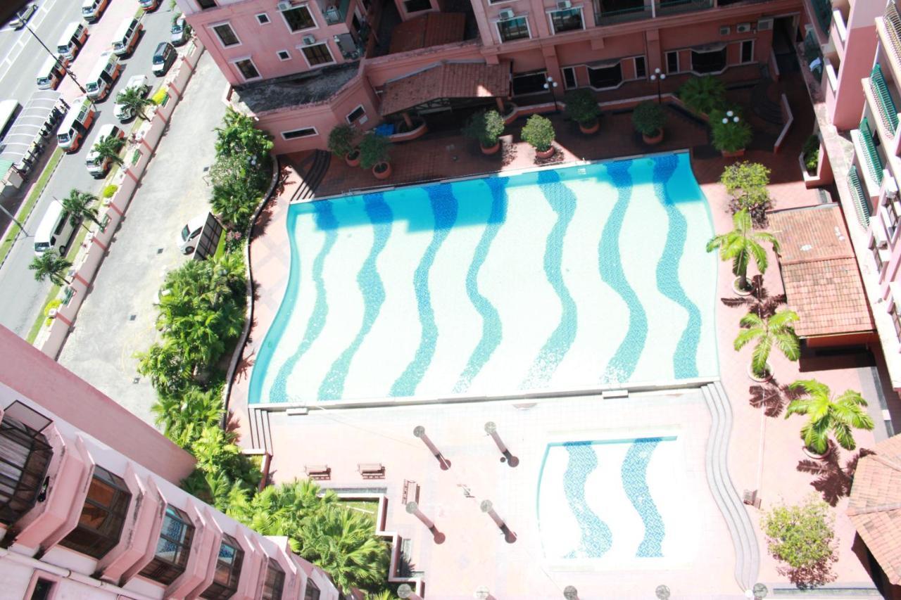 Marina Court Apartment *