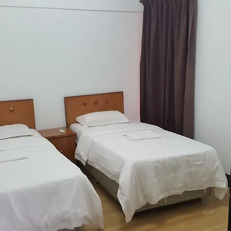 Homestay Marina Court Kota Kinabalu Exterior photo